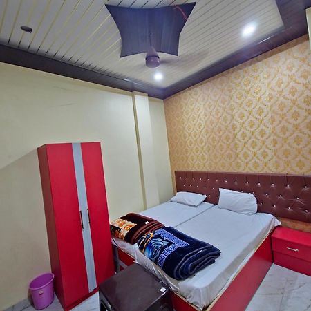 Hotel Kalika P Guest House バラナシ エクステリア 写真